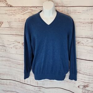 L.L.Bean men's V-neck sweater with cotton and cashmere.